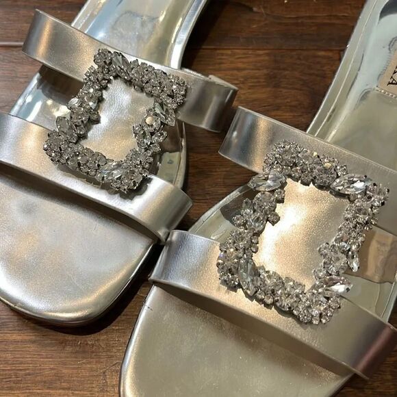 Badgley Mischka Collection Josette Leather Slide Sandal Silver, 8.5! - Picture 9 of 12